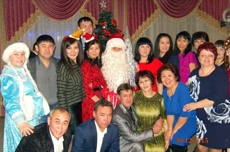 Дед Мороз и Снегурочка спешат к Вам на Праздник! 10